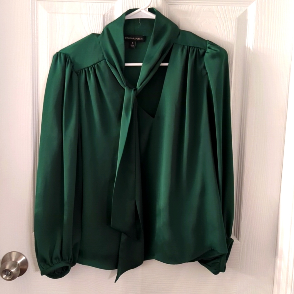 Forrest Green Banana Republic Blouse Size Small